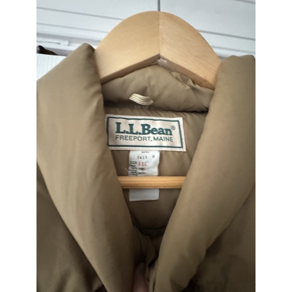 Vtg L.L. Bean Men's Down Filled Nylon Puffer Vest Khaki Tan Buttons Outdoors XXL - Picture 3 of 4